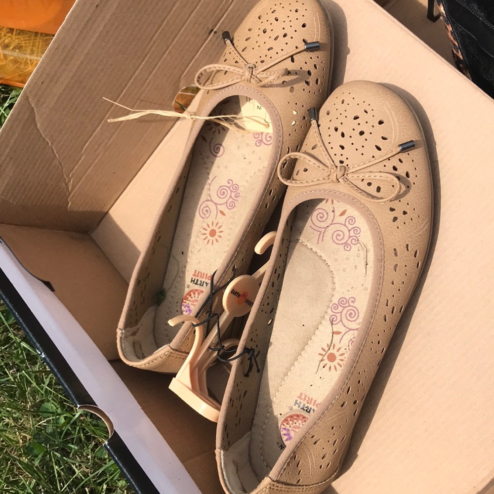Earth spirit shoes